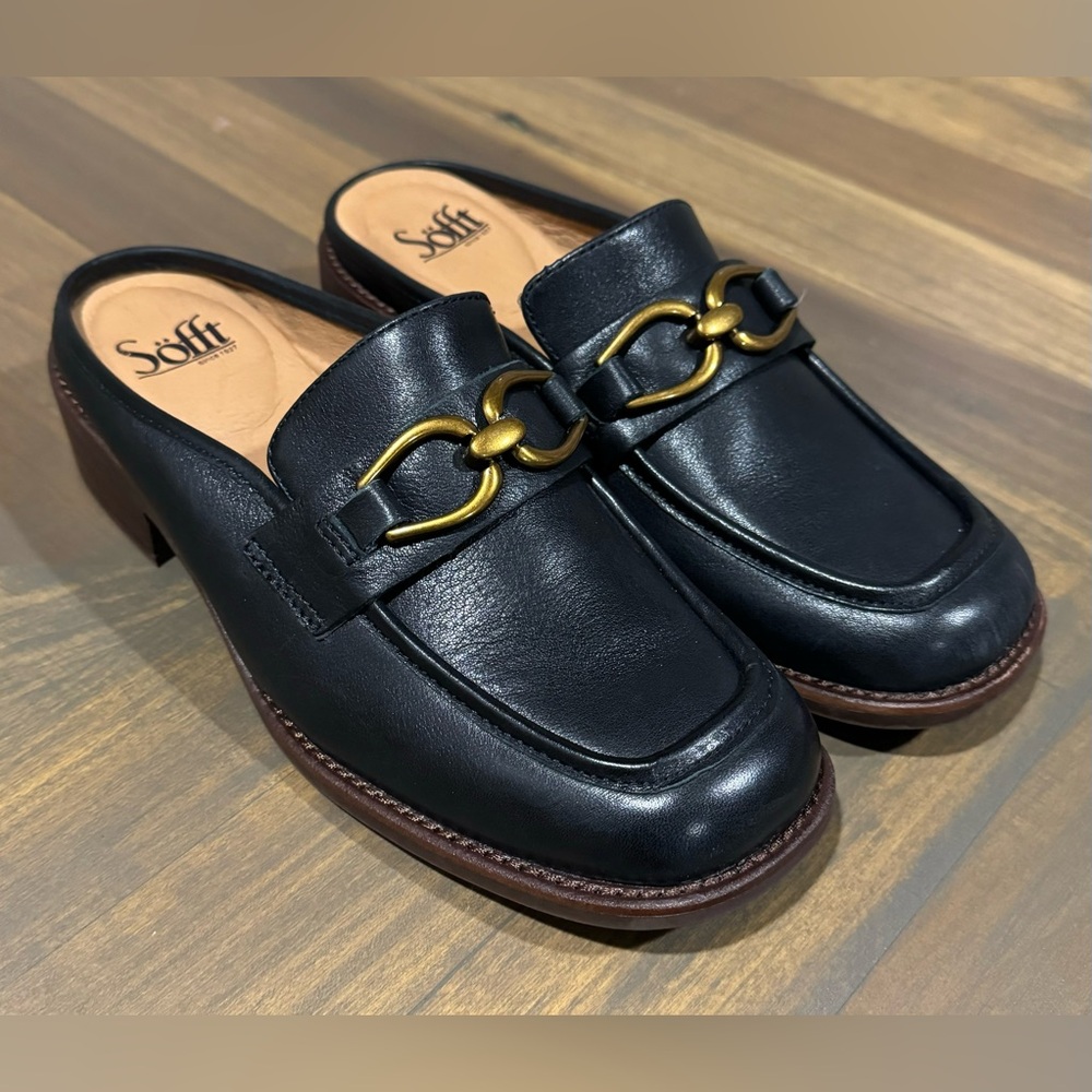 Sofft Black Leather Mules with Gold Chain